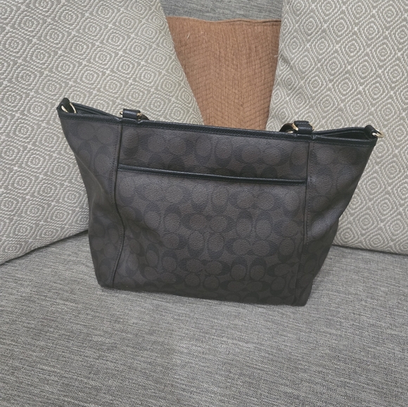 Coach Black Signature Tote Bag - Picture 8 of 11